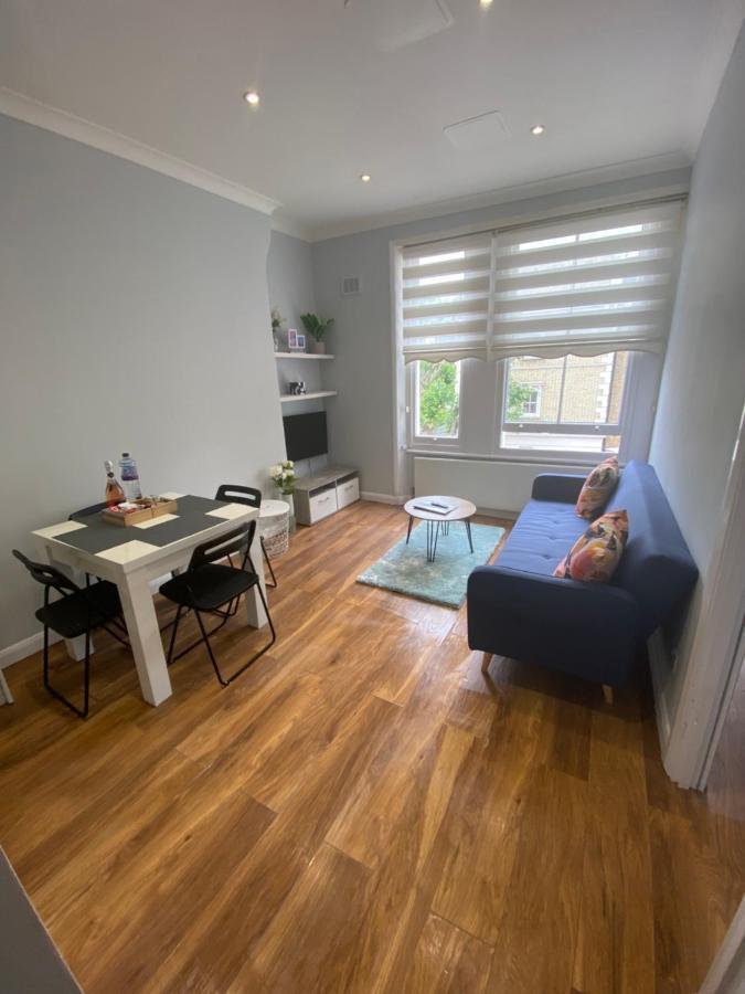 Stunning 2 Bed Flat In Ladbroke Grove Londres Exterior foto